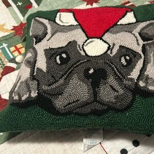 Holiday Accent pillow with dog NWT